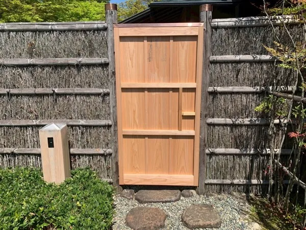 門扉と竹垣の施工